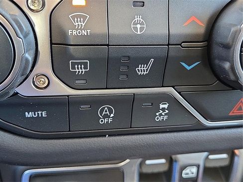 New 2026 Jeep Gladiator Sport image 19