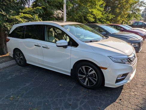 Used 2019 Honda Odyssey Elite image 1
