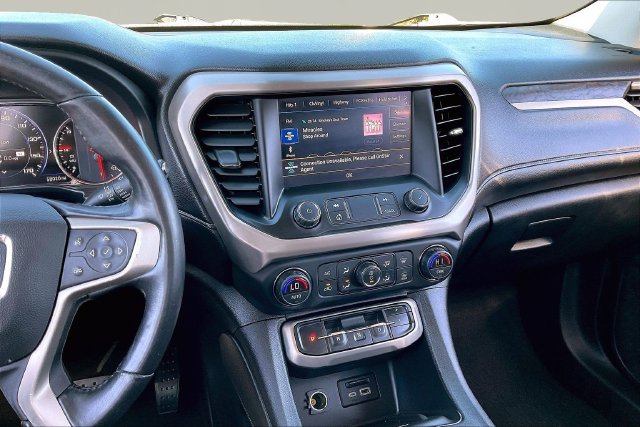Used 2021 GMC Acadia Denali w/ Denali Technology Package AWD/4WD image 9