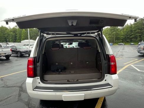 Used 2019 Chevrolet Tahoe Premier image 12