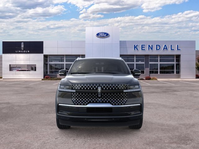 New 2025 Lincoln Navigator Reserve AWD/4WD image 6