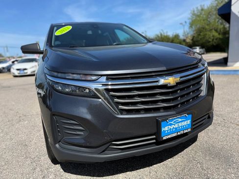 Used 2022 Chevrolet Equinox LS image 24