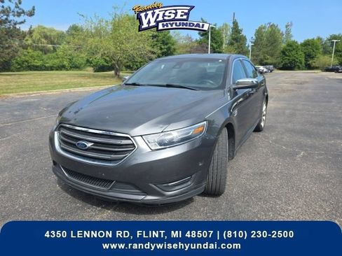 Used 2016 Ford Taurus Limited w/ Driver Assist Package AWD/4WD image 3