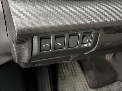 Used 2025 Subaru Ascent Premium image 17