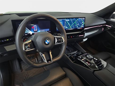 Used 2025 BMW 530i xDrive w/ M Sport Package image 20