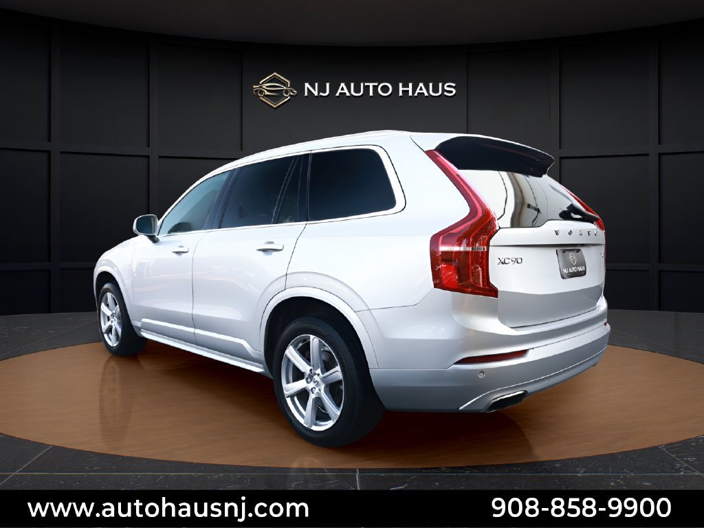 Used 2020 Volvo XC90 T6 Momentum AWD/4WD image 9