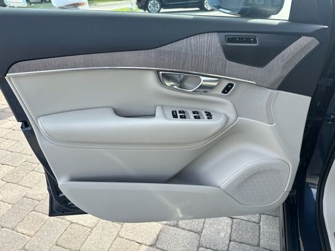 Used 2023 Volvo XC90 B5 Plus w/ Protection Package AWD/4WD image 8