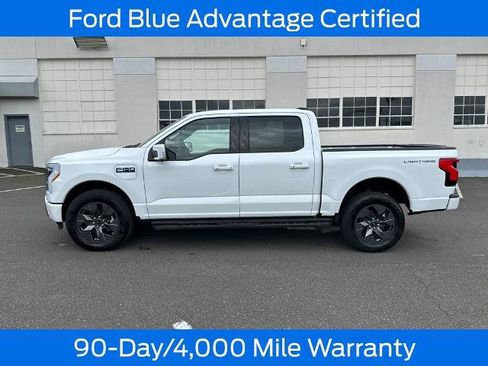 Used 2025 Ford F150 Lightning Lariat image 4