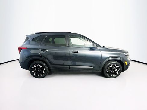 Used 2025 Kia Seltos S image 10