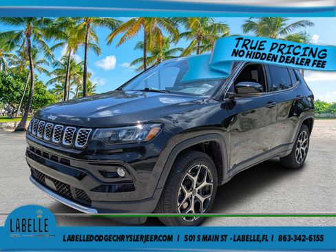 Used 2025 Jeep Compass Limited AWD/4WD image 7