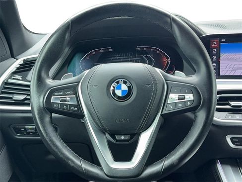 Used 2022 BMW X5 xDrive40i w/ Parking Assistance Package image 17