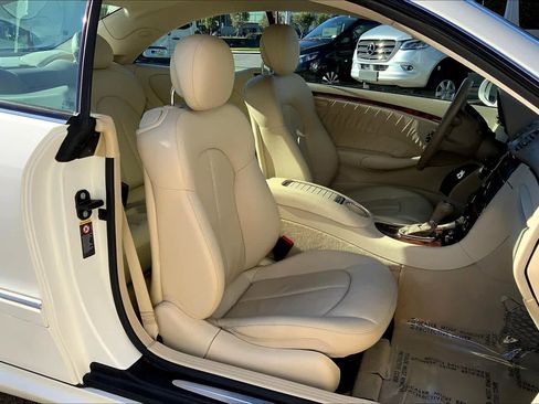 Used 2006 Mercedes-Benz CLK 500 Coupe image 8