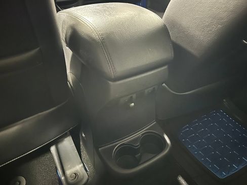 Used 2015 Jeep Wrangler Unlimited Sahara AWD/4WD image 41