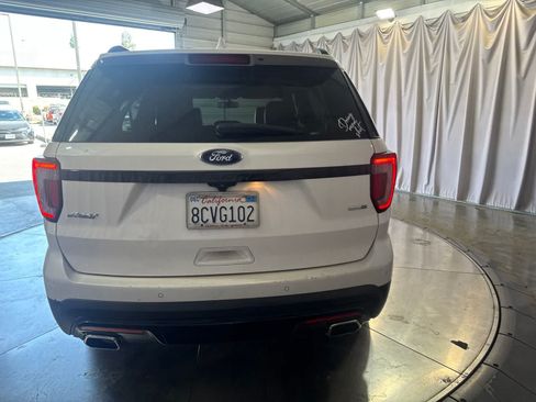 Used 2017 Ford Explorer Sport w/ Equipment Group 401A AWD/4WD image 6