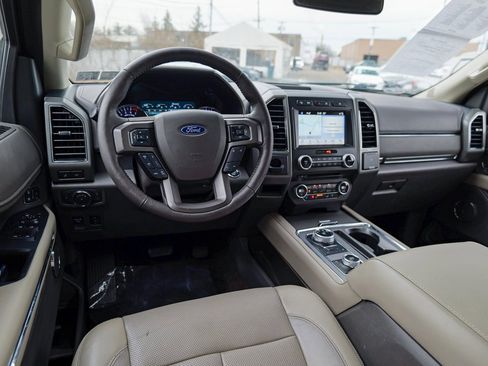 Used 2018 Ford Expedition XLT w/ Equipment Group 202A image 39