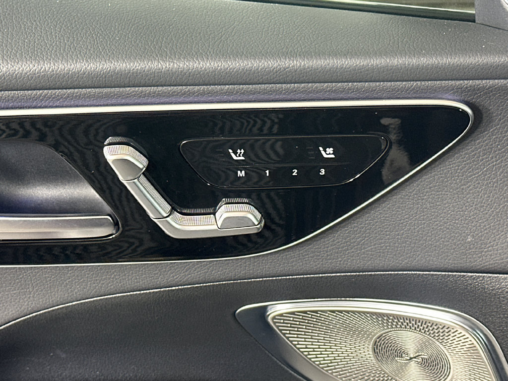 Certified 2026 Mercedes-Benz C 300 4MATIC Sedan image 11