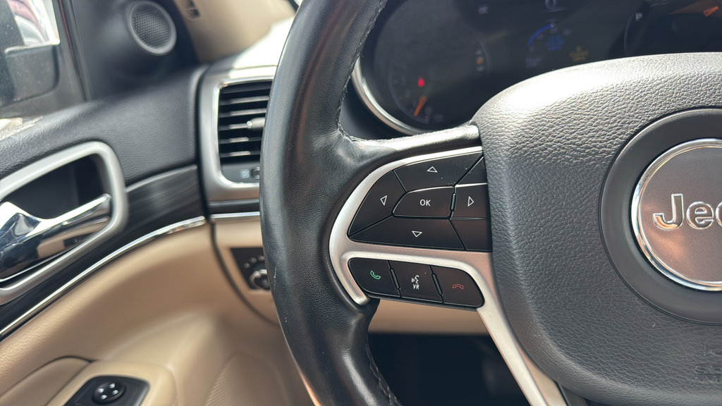 Used 2020 Jeep Grand Cherokee Limited RWD image 27