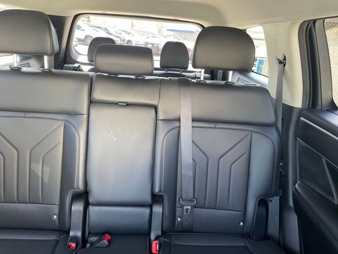 Used 2025 Hyundai Santa Fe SEL image 39