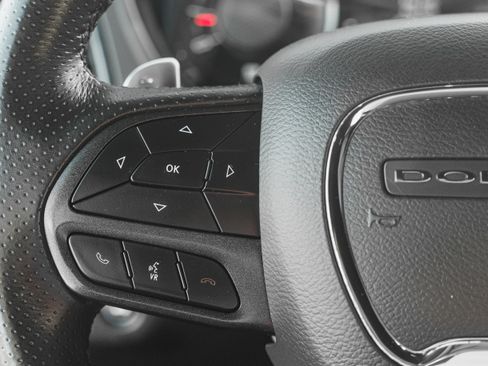 Used 2022 Dodge Challenger R/T w/ Blacktop Package image 15