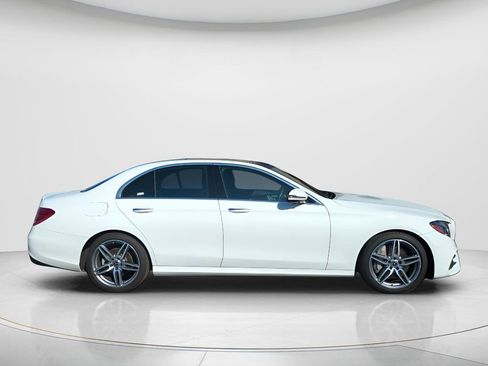 Used 2019 Mercedes-Benz E 300 image 3