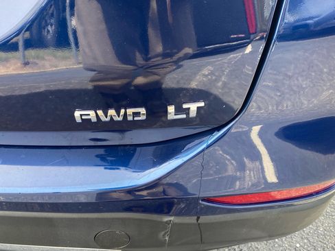 Used 2022 Chevrolet Equinox LT image 11