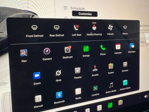 Used 2023 Tesla Model Y Long Range image 37