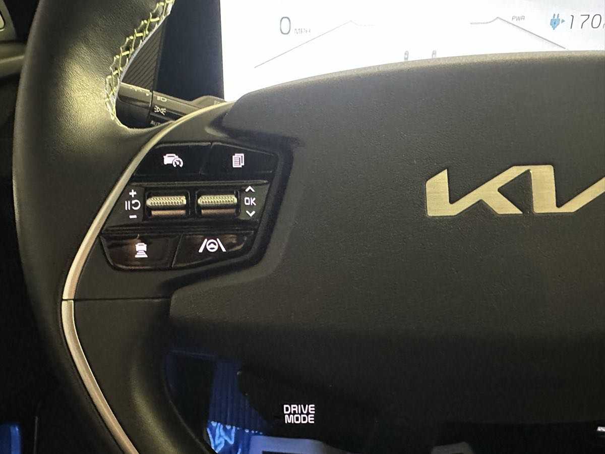 Used 2024 Kia EV6 GT AWD/4WD image 32