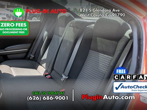 Used 2020 Dodge Charger R/T RWD image 8