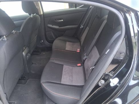 Used 2021 Nissan Sentra SR FWD image 16