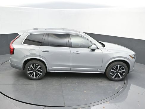New 2026 Volvo XC90 B6 Core AWD/4WD image 28