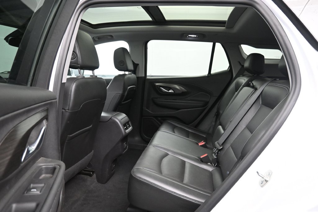 Used 2024 GMC Terrain SLT w/ Elevation Edition AWD/4WD image 25
