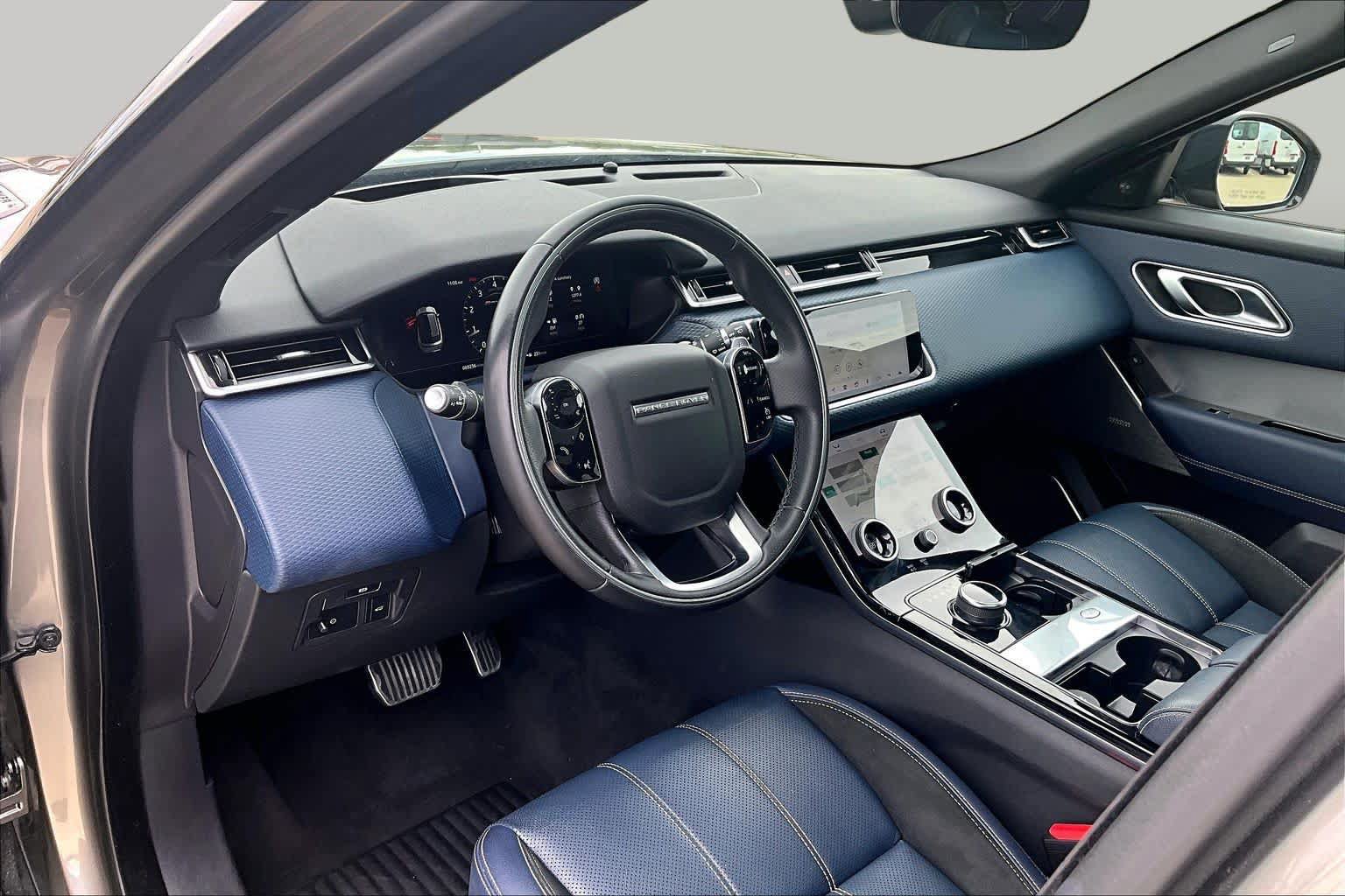 Used 2020 Land Rover Range Rover Velar R-Dynamic S AWD/4WD image 16