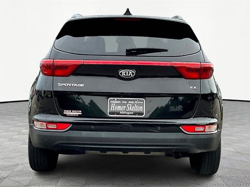 Used 2019 Kia Sportage EX w/ EX Technology Package image 4