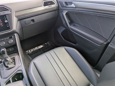 Used 2024 Volkswagen Tiguan Wolfsburg Edition image 18