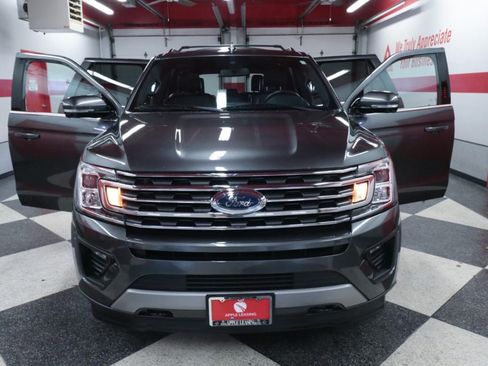 Used 2021 Ford Expedition XLT AWD/4WD image 28