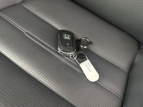 Used 2025 Honda CR-V EX-L image 28