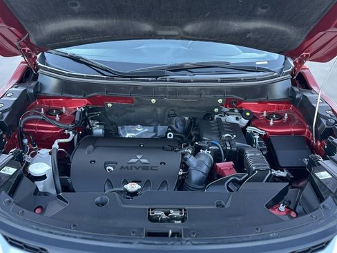 Used 2024 Mitsubishi Outlander Sport AWD image 8