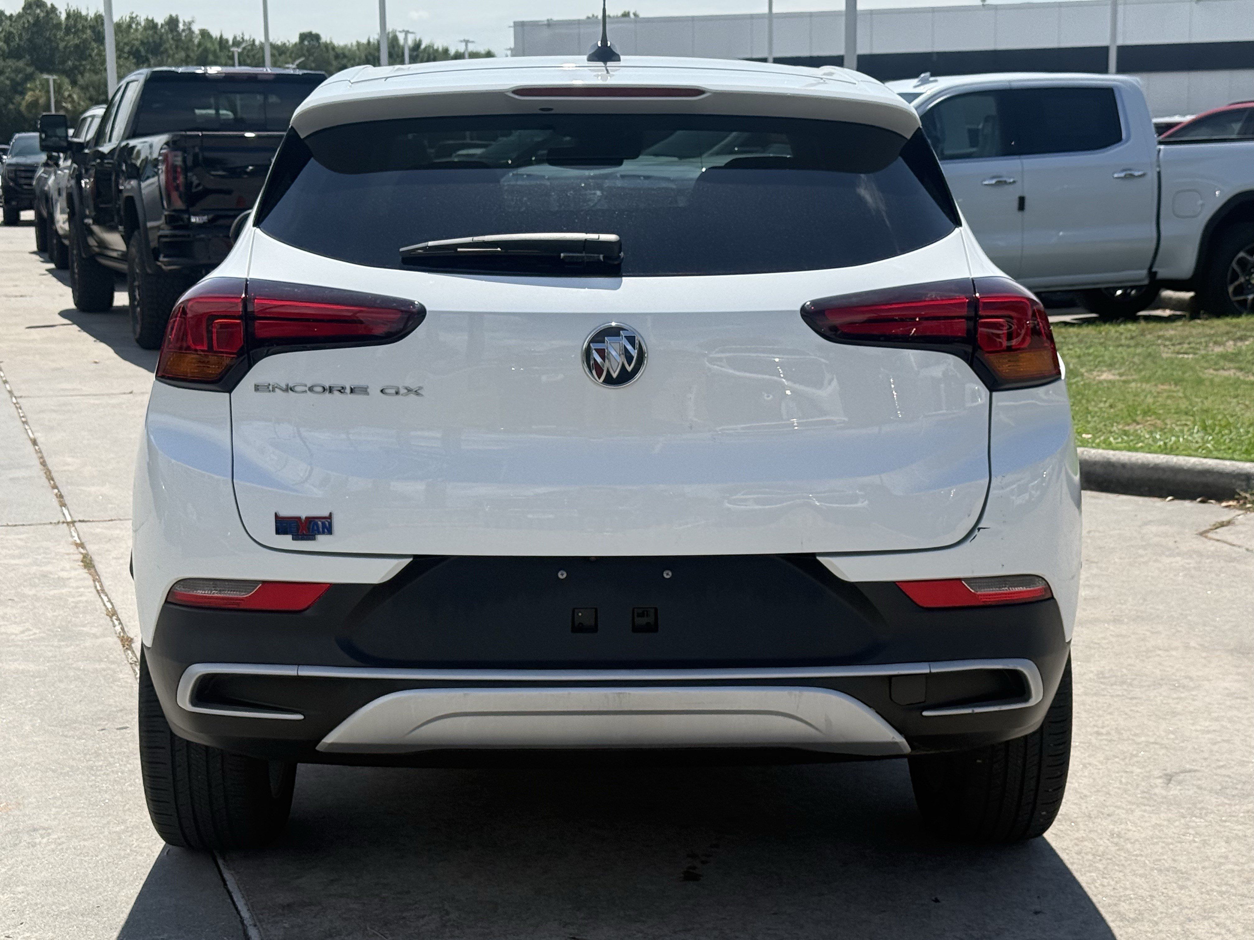 Used 2023 Buick Encore GX Preferred FWD image 6