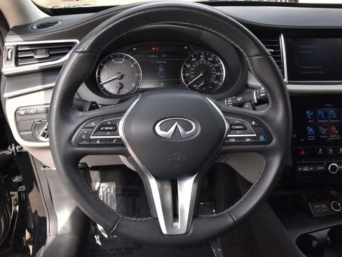 Used 2025 INFINITI QX50 Luxe image 22