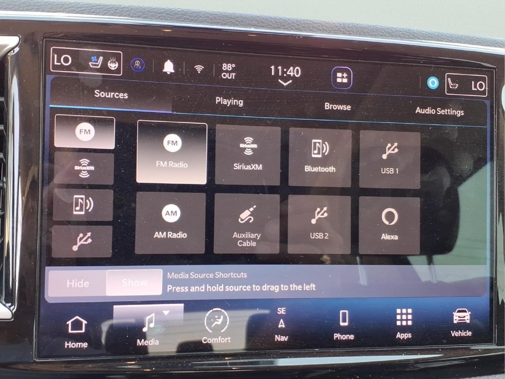 Used 2022 Chrysler Pacifica Limited FWD image 8