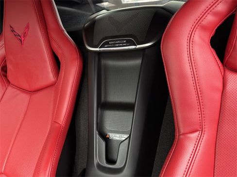 Certified 2024 Chevrolet Corvette Stingray Preferred Cpe w/ 2LT image 25