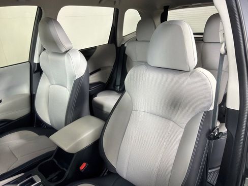 Used 2023 Subaru Forester AWD/4WD image 13