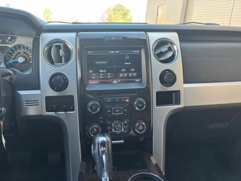 Used 2014 Ford F150 Platinum AWD/4WD image 23