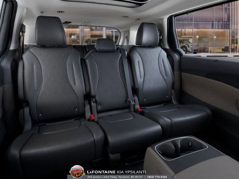 New 2026 Kia Carnival SX FWD image 16