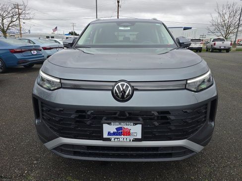 New 2026 Volkswagen Tiguan SE image 8