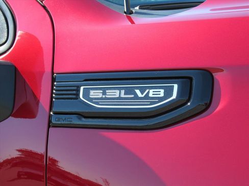 Used 2024 GMC Sierra 1500 Elevation image 9