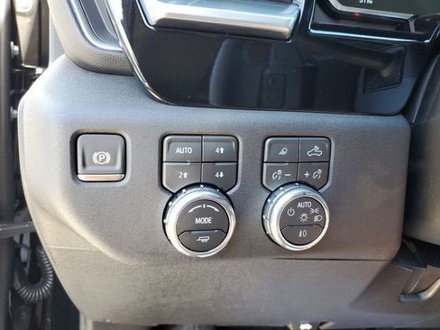 New 2026 GMC Sierra 1500 Elevation w/ Elevation Premium Package AWD/4WD image 32