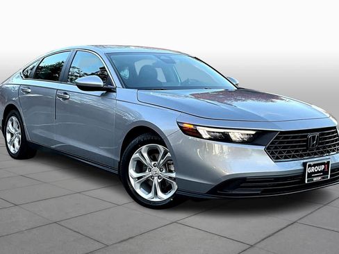 Used 2024 Honda Accord LX image 3
