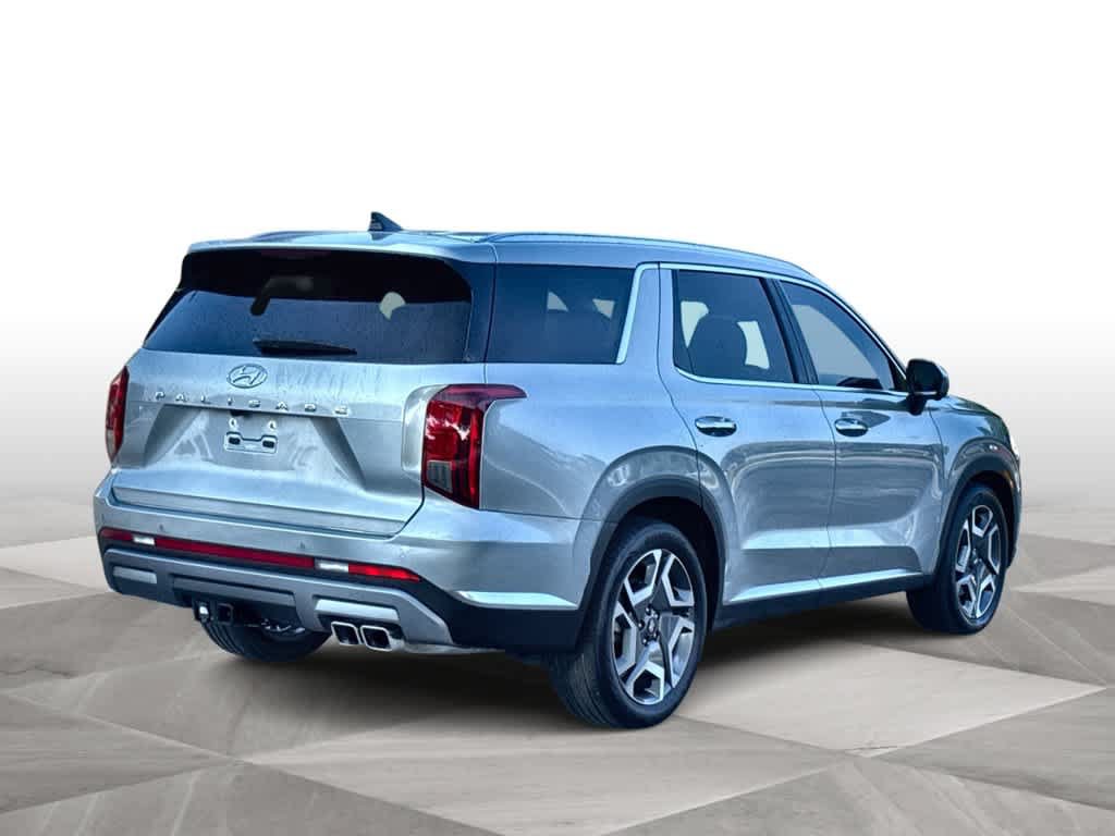 Used 2024 Hyundai Palisade Limited FWD image 8
