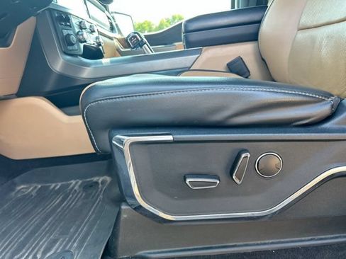 Used 2021 Ford F150 Lariat w/ Equipment Group 502A High AWD/4WD image 30